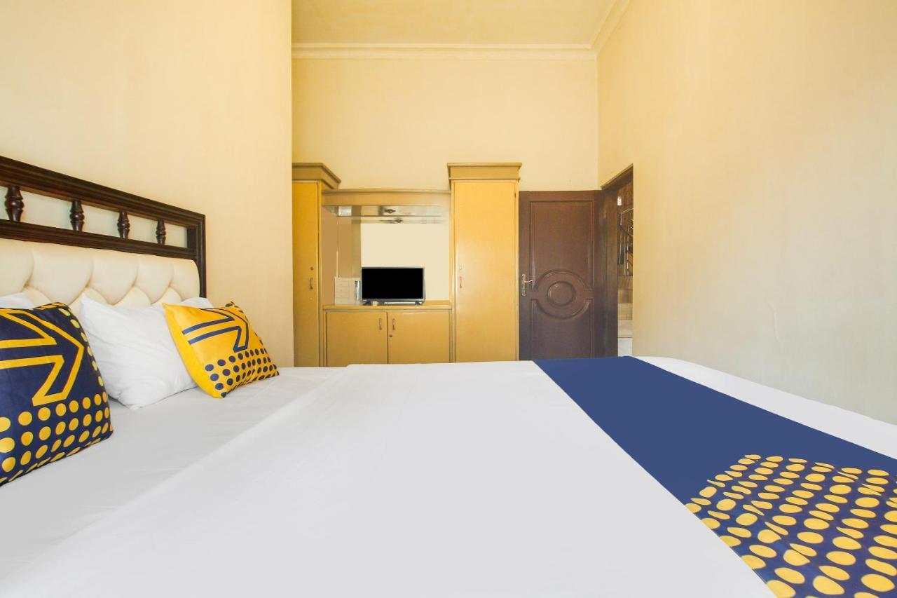 Spot On 91620 Skypiea Guest House Tasikmalaya Zewnętrze zdjęcie