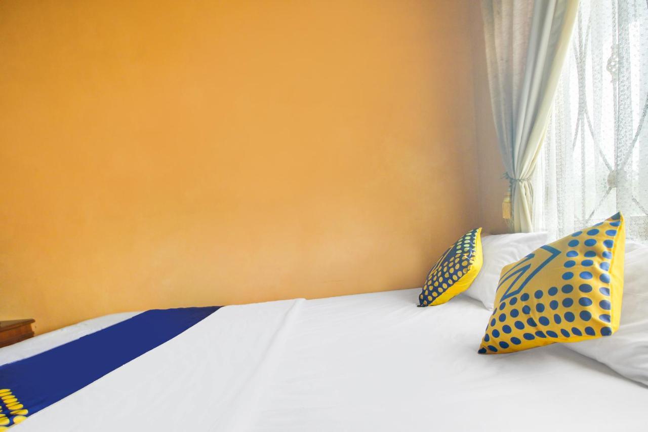Spot On 91620 Skypiea Guest House Tasikmalaya Zewnętrze zdjęcie